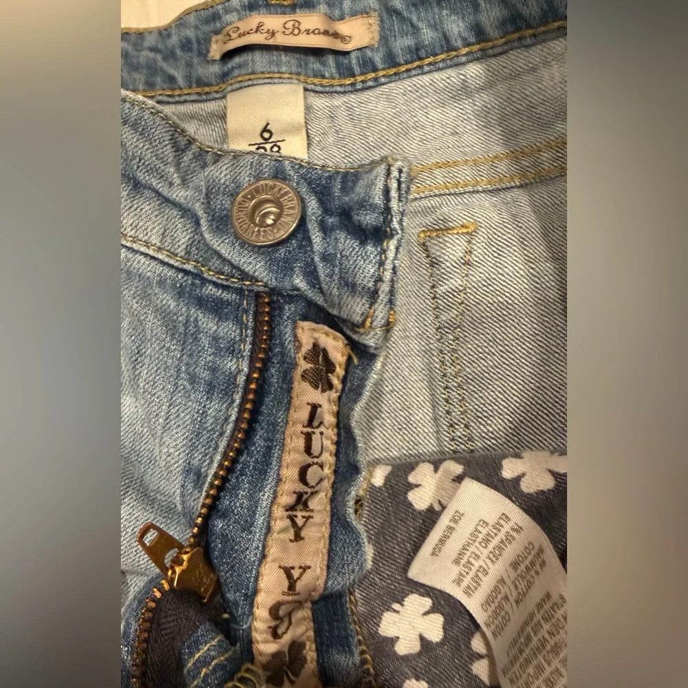 Lucky Brand casual chic